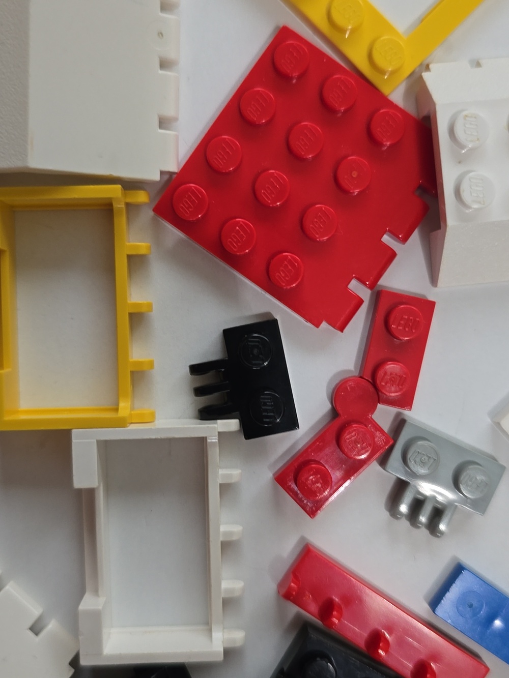 Lego Assorted Red, White, Black & Yellow Building Brick Parts - Unique Pieces - Picture 6 of 7